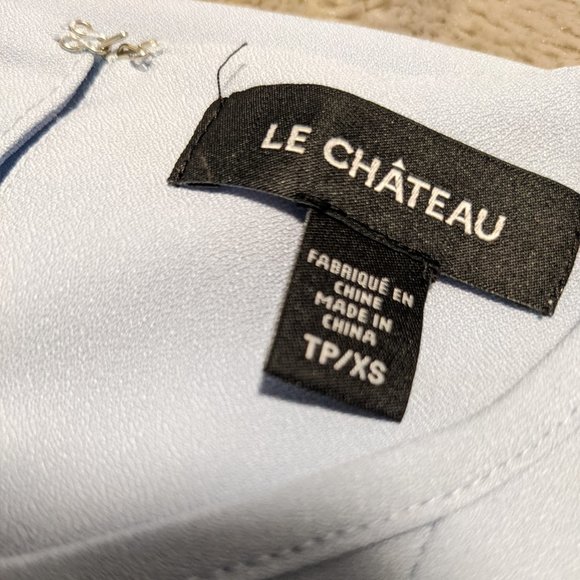 Le Chateau Sleeveless Blouse - Picture 4 of 4